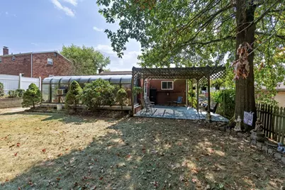454 Marta Dr, Pittsburgh, PA 15236 - Photo 27