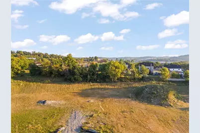 2220 Watchfield Dr, South Park, PA 15129 - Photo 11