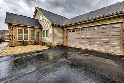 728 Glengarry Ct, Pittsburgh, PA 15239 - Photo 27