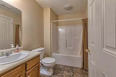 728 Glengarry Ct, Pittsburgh, PA 15239 - Photo 23