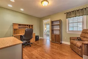 728 Glengarry Ct, Pittsburgh, PA 15239 - Photo 21