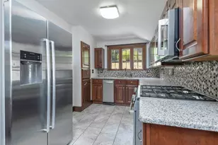 215 Brookside Blvd, Pittsburgh, PA 15241 - Photo 5