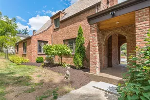 215 Brookside Blvd, Pittsburgh, PA 15241 - Photo 25