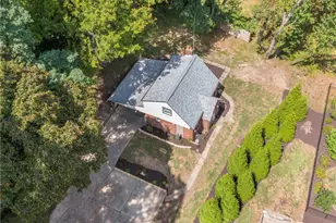 215 Brookside Blvd, Pittsburgh, PA 15241 - Photo 41