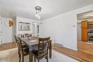 1150 Judy Ann Pl, Pittsburgh, PA 15237 - Photo 5