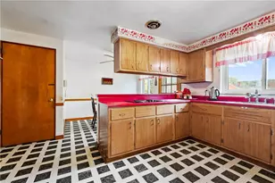 2 Sedum Dr, Pittsburgh, PA 15209 - Photo 9