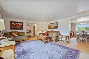 2 Sedum Dr, Pittsburgh, PA 15209 - Photo 5