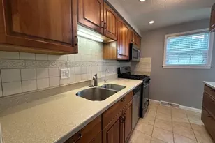 529 Chaparral Dr, Cranberry Township, PA 16066 - Photo 5