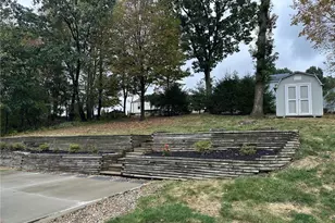 529 Chaparral Dr, Cranberry Township, PA 16066 - Photo 25