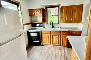 1617 Oak Ave Ext, Turtle Creek, PA 15145 - Photo 3