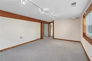 168 Sunridge Dr, Pittsburgh, PA 15234 - Photo 21