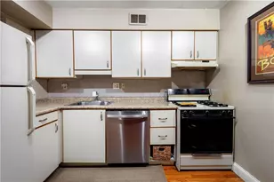 2034 Swallow Hill Rd, Scott Township, PA 15220 - Photo 9