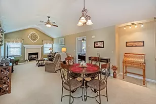 218 Stoneybrook Dr, Jefferson Township, PA 16023 - Photo 11