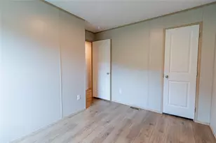 1406 A Hidden Valley Dr, Robinson Twp, PA 15019 - Photo 17