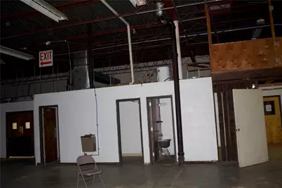 1707 Douglas Dr, Pittsburgh, PA 15221 - Photo 5