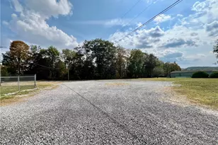 4772 Harlansburg Rd, Scott Township, PA 16057 - Photo 3