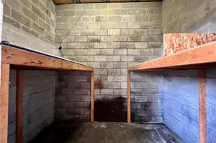 4772 Harlansburg Rd, Scott Township, PA 16057 - Photo 9