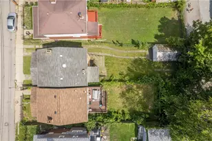 2441 Starkamp, Pittsburgh, PA 15226 - Photo 11