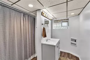 112 Seville, Ross Twp, PA 15214 - Photo 19