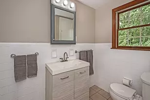 287 Sleepy Hollow Rd, Pittsburgh, PA 15228 - Photo 17