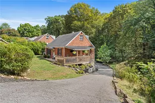 115 Woodcock Dr, Hopewell Township, PA 15001 - Photo 3