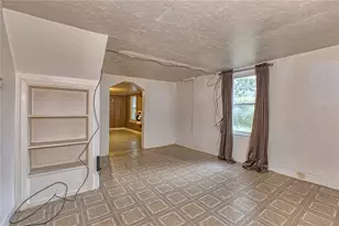 1347 Blaire Rd, Burrel-Blacklick, PA 15717 - Photo 5