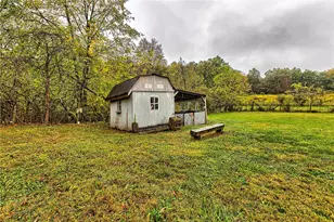 1347 Blaire Rd, Burrel-Blacklick, PA 15717 - Photo 19