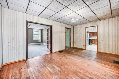 607 Washington Ave, New Galilee, PA 16141 - Photo 15