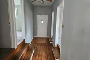 5124 Dorris Dr, Forward Township, PA 15037 - Photo 11