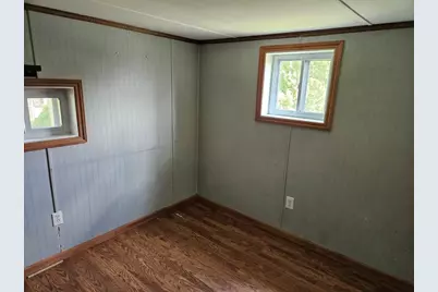 5124 Dorris Dr, Forward Township, PA 15037 - Photo 17