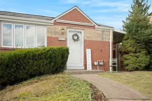 468 Lois Dr, Pittsburgh, PA 15236 - Photo 3