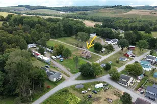 116 Hilltop Ave, Jenner Township, PA 15520 - Photo 5