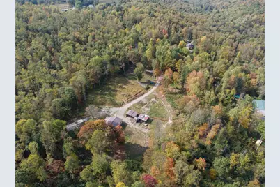 135 Sandy Flat Rd, Springfield Township, PA 15425 - Photo 3