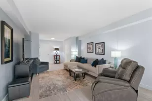 320 Fort Duquesne Blvd, Downtown Pgh, PA 15222 - Photo 9