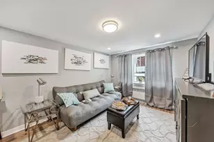 6206 Ira Way, Pittsburgh, PA 15217 - Photo 9