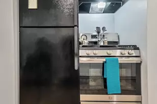 6206 Ira Way, Pittsburgh, PA 15217 - Photo 17