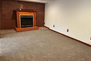 208 Republican Ln, White Township, PA 15701 - Photo 17