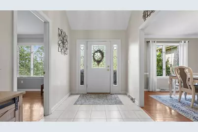 110 Springbrooke, Peters Township, PA 15367 - Photo 3