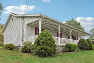 487 E Brady Rd, East Franklin Township, PA 16201 - Photo 3