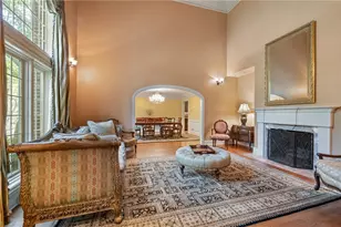 1609 Blackburn Heights Dr, Pittsburgh, PA 15143 - Photo 9