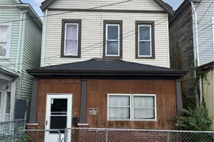 213 Comrie Ave, Braddock, PA 15104 - Photo 1