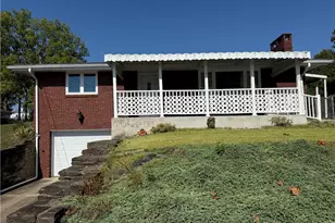 302 Eleanor Ave, Scottdale, PA 15683 - Photo 1