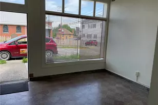 800 Wallace Ave, Vandergrift, PA 15690 - Photo 19