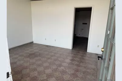 800 Wallace Avenue, Vandergrift, PA 15690 - Photo 17