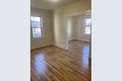 800 Wallace Avenue, Vandergrift, PA 15690 - Photo 3