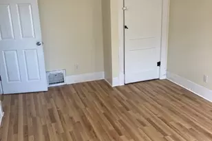 800 Wallace Ave, Vandergrift, PA 15690 - Photo 21