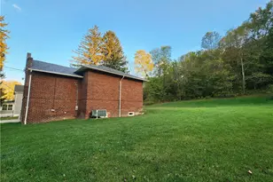 1750 Harbor Edinburg Rd, Union Township, PA 16116 - Photo 35