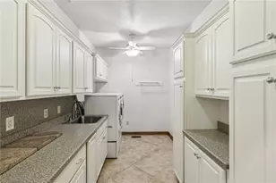 2210 Skyhill Rd, Mahoning Township, PA 16116 - Photo 17