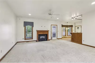 2210 Skyhill Road, Mahoning Township, PA 16116 - Photo 15