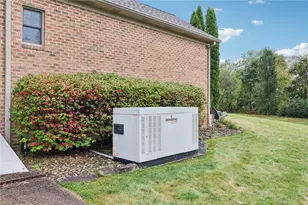 2210 Skyhill Rd, Mahoning Township, PA 16116 - Photo 39